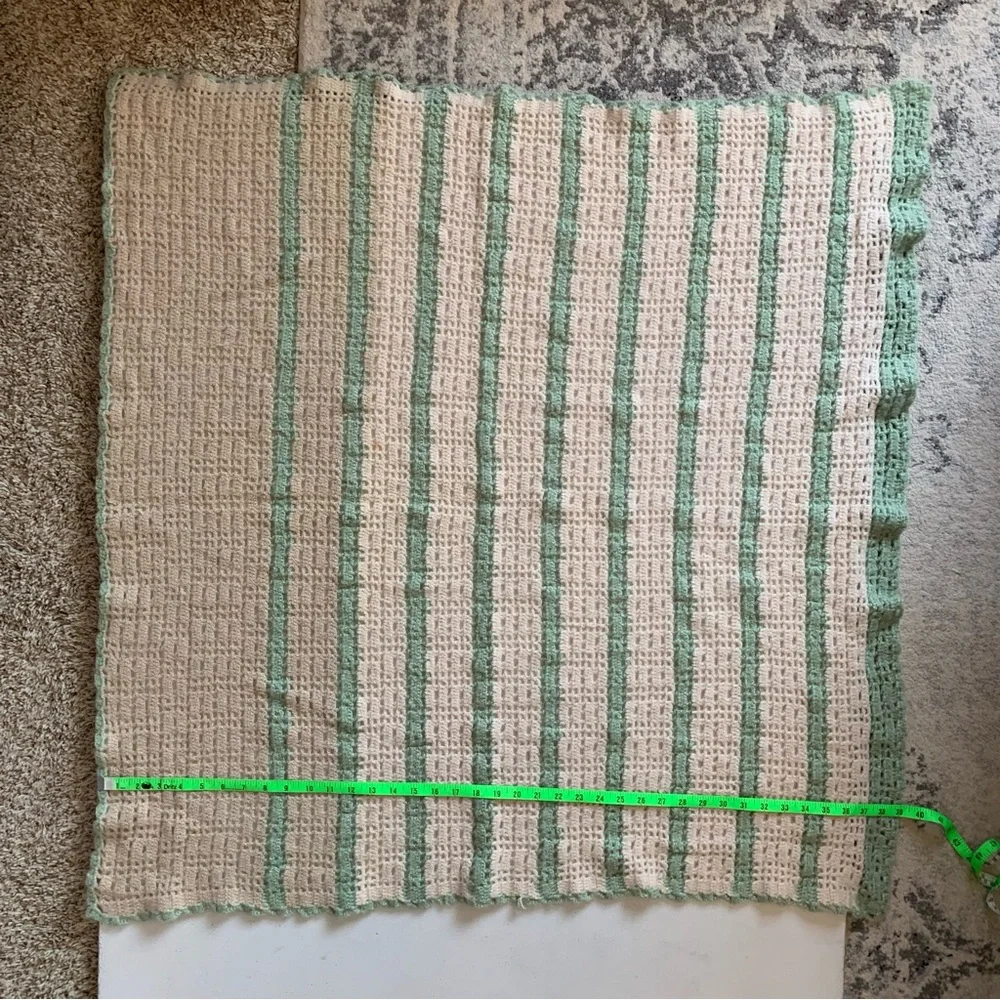 Vintage Handmade Crochet Knit Afghan Throw Blanket Green Cream Tan